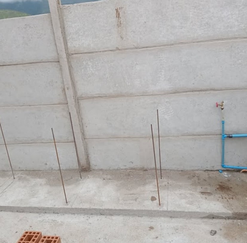 Construcción tradicional y mampostería realizada por Troncoso